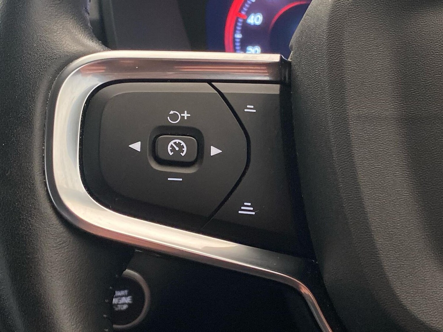 Used Volvo XC40 2021 for sale - 76430798: Photo 27