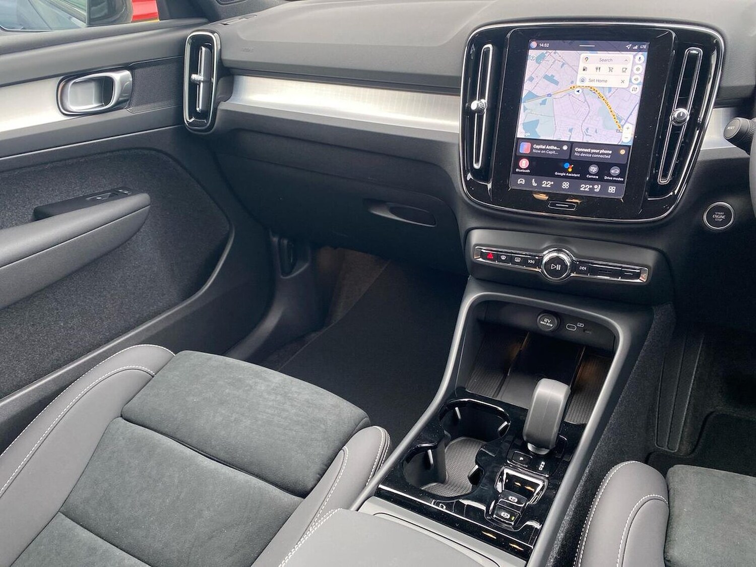 Used Volvo XC40 2025 for sale - 77522154: Photo 14