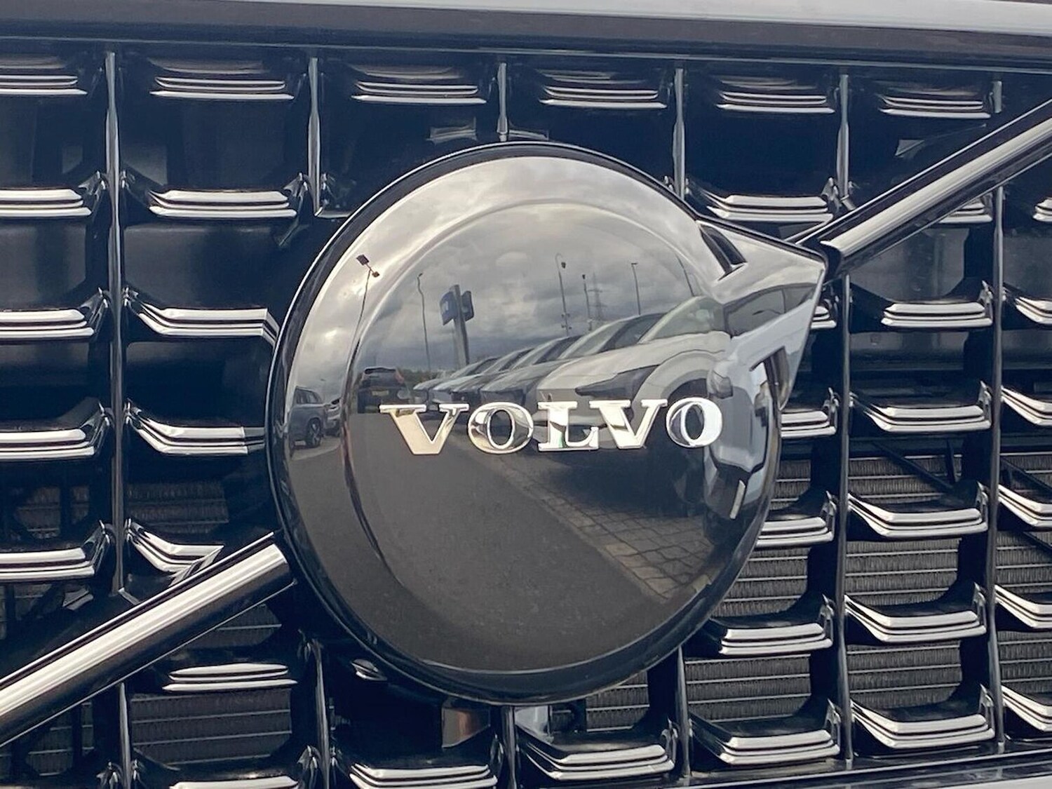 Used Volvo XC40 2025 for sale - 77522154: Photo 34