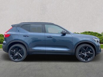 Used Volvo XC40 2025 for sale - 77522154: Photo