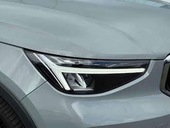 Used Volvo XC40 2023 for sale - 79845736: Photo