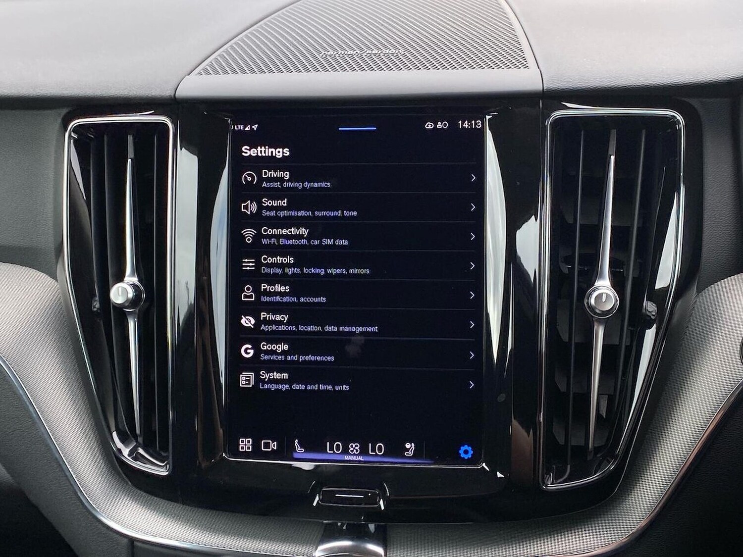 Used Volvo XC60 2023 for sale - 78191149: Photo 40