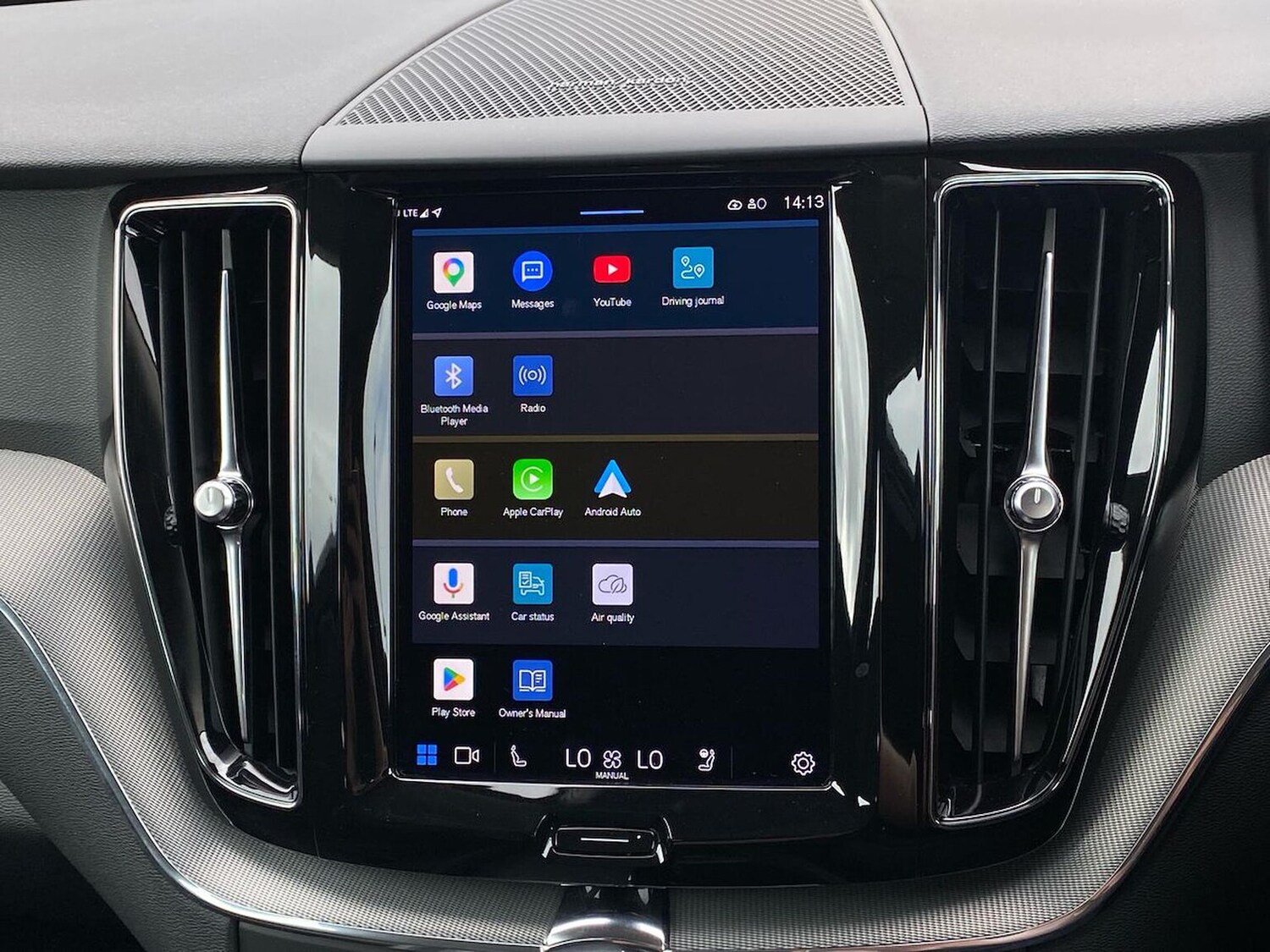 Used Volvo XC60 2023 for sale - 78191149: Photo 41