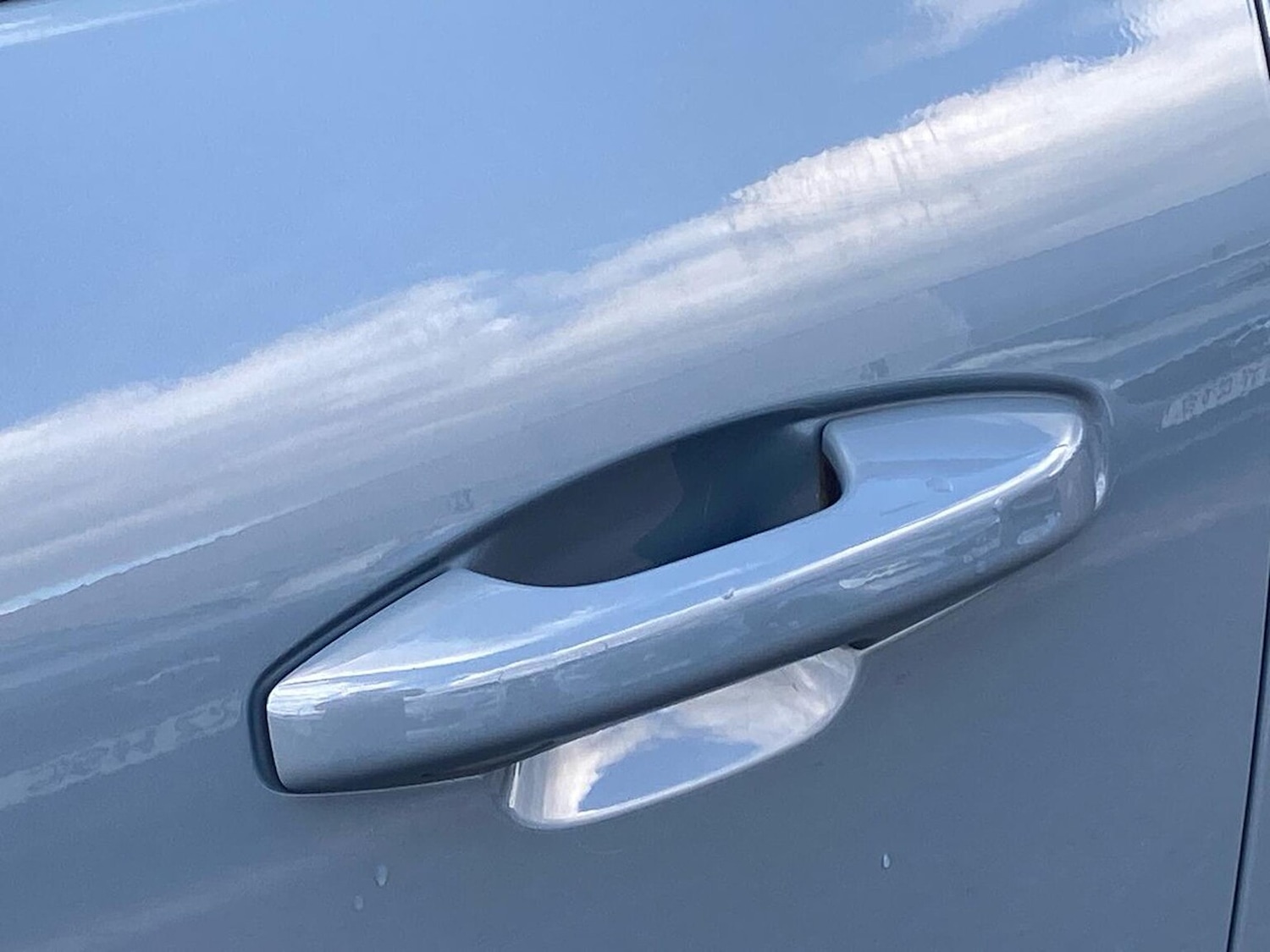 Used Volvo XC40 2020 for sale - 76497221: Photo 38