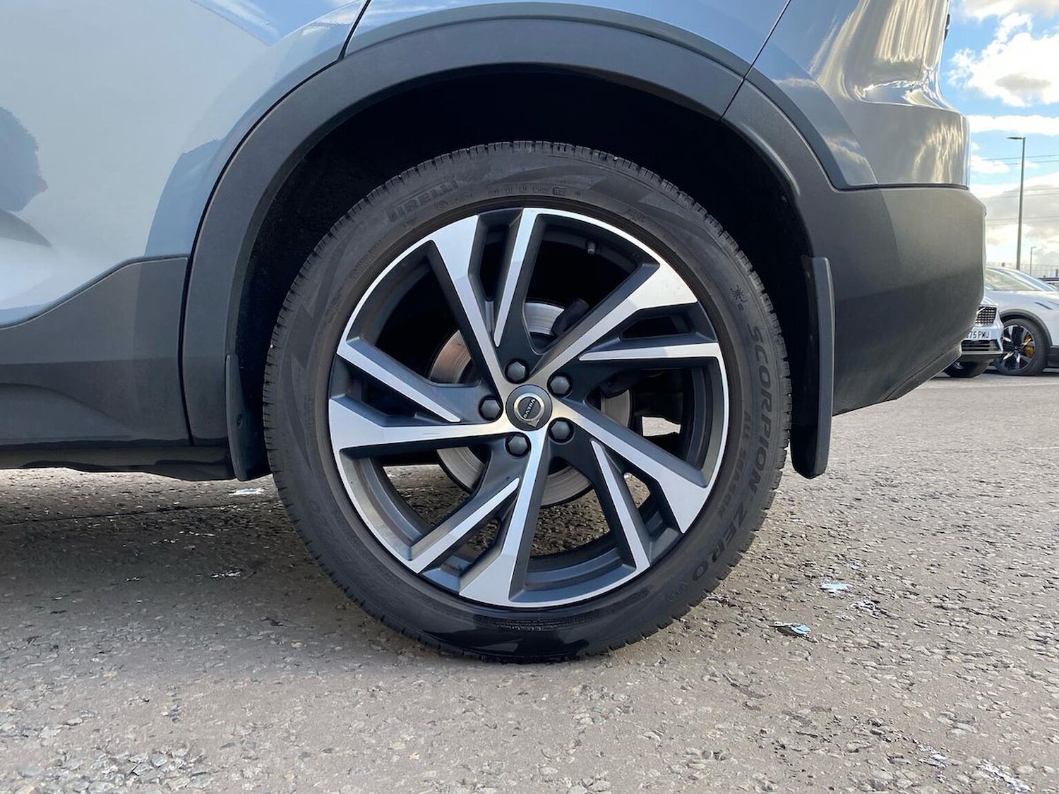 Used Volvo XC40 2020 for sale - 76497221: Photo 7