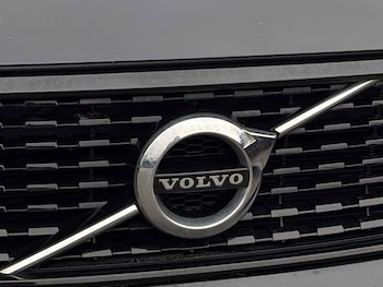 Used Volvo XC40 2022 for sale - 79399361: Photo