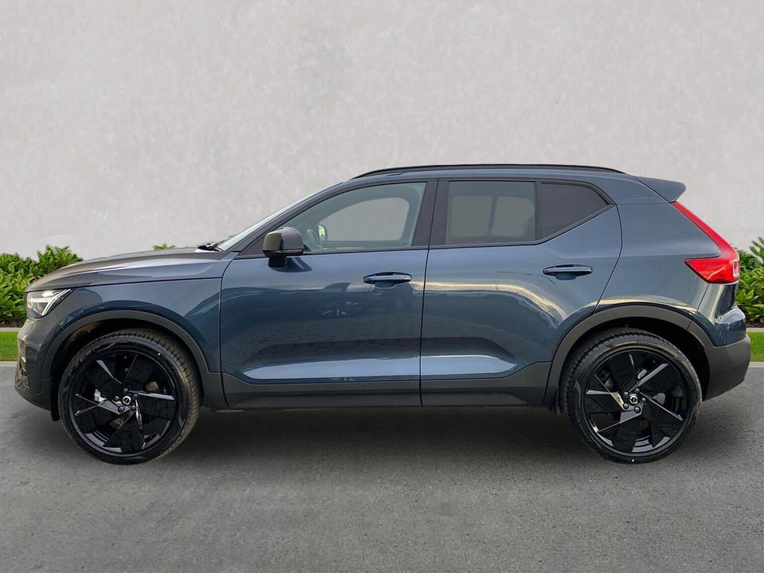 Used Volvo XC40 2025 for sale - 77489698: Photo 19