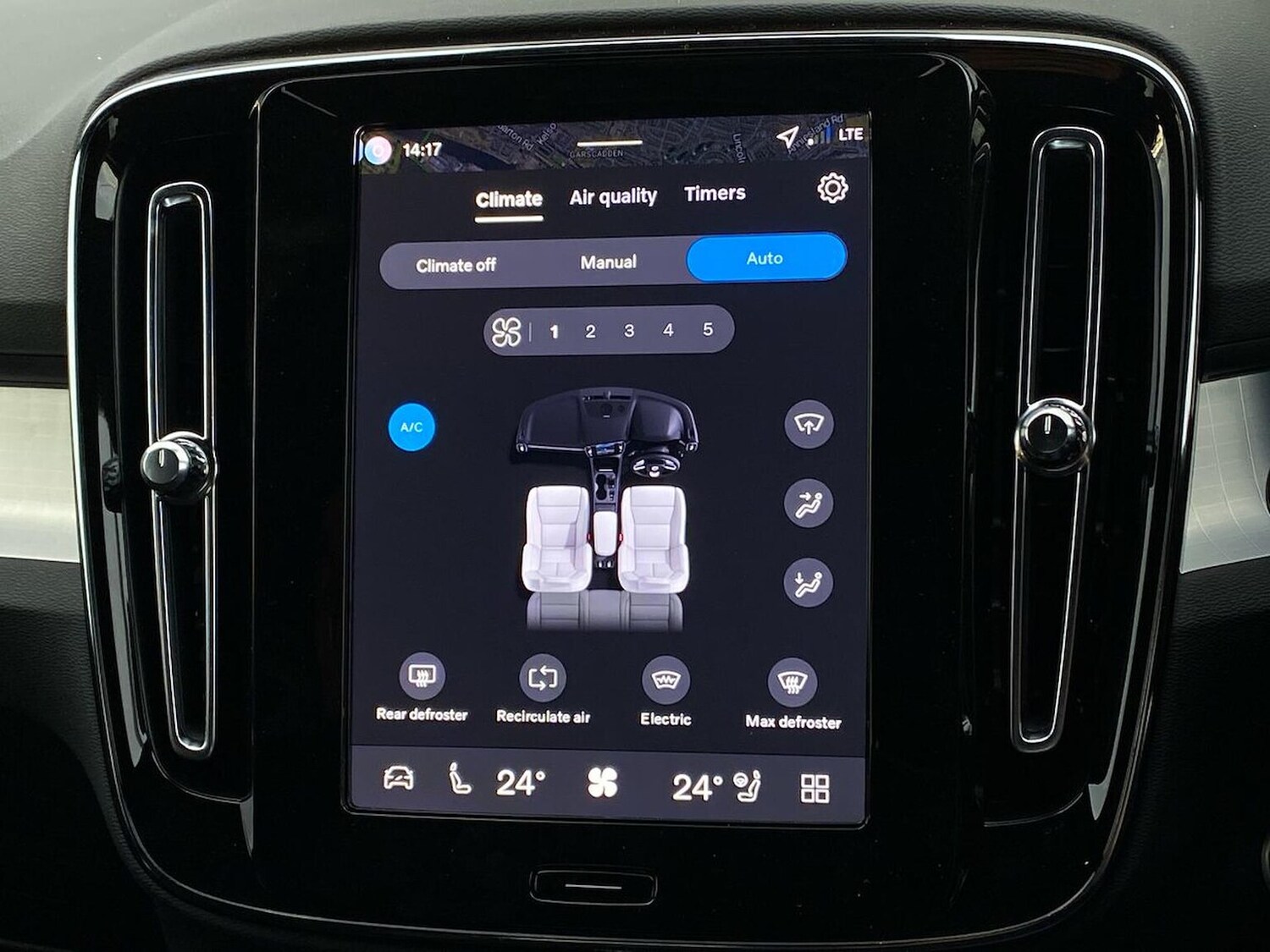 Used Volvo XC40 2025 for sale - 77489698: Photo 25