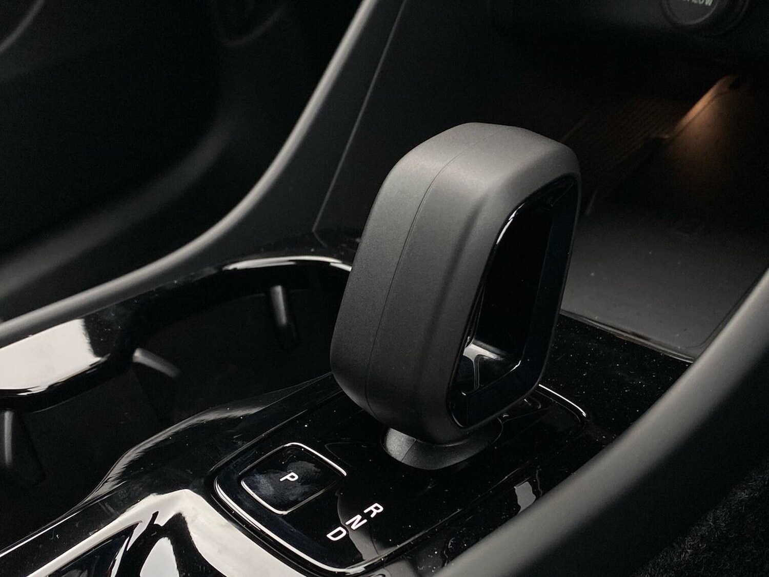 Used Volvo XC40 2025 for sale - 77489698: Photo 37