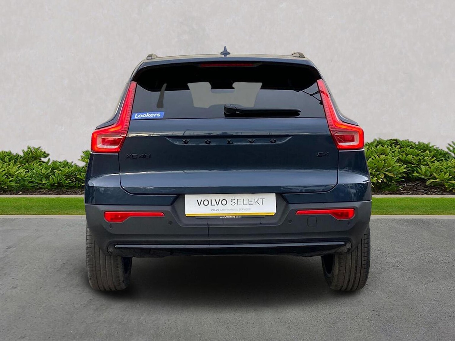 Used Volvo XC40 2025 for sale - 77489698: Photo 4
