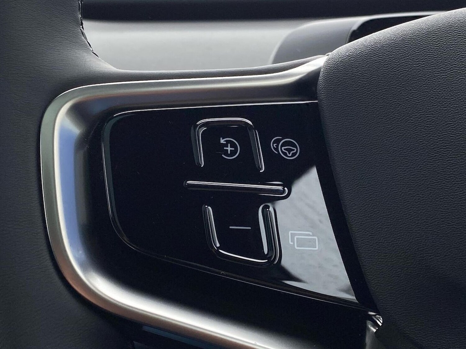 Used Volvo EX30 2025 for sale - 76273448: Photo 27