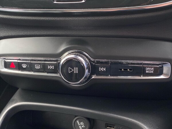Used Volvo XC40 2020 for sale - 76300827: Photo 13