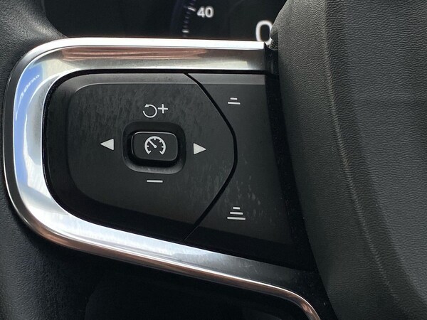 Used Volvo XC40 2020 for sale - 76300827: Photo 28