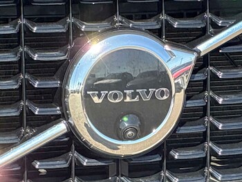 Used Volvo XC60 2023 for sale - 78452734: Photo