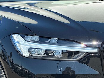 Used Volvo XC60 2023 for sale - 78452734: Photo
