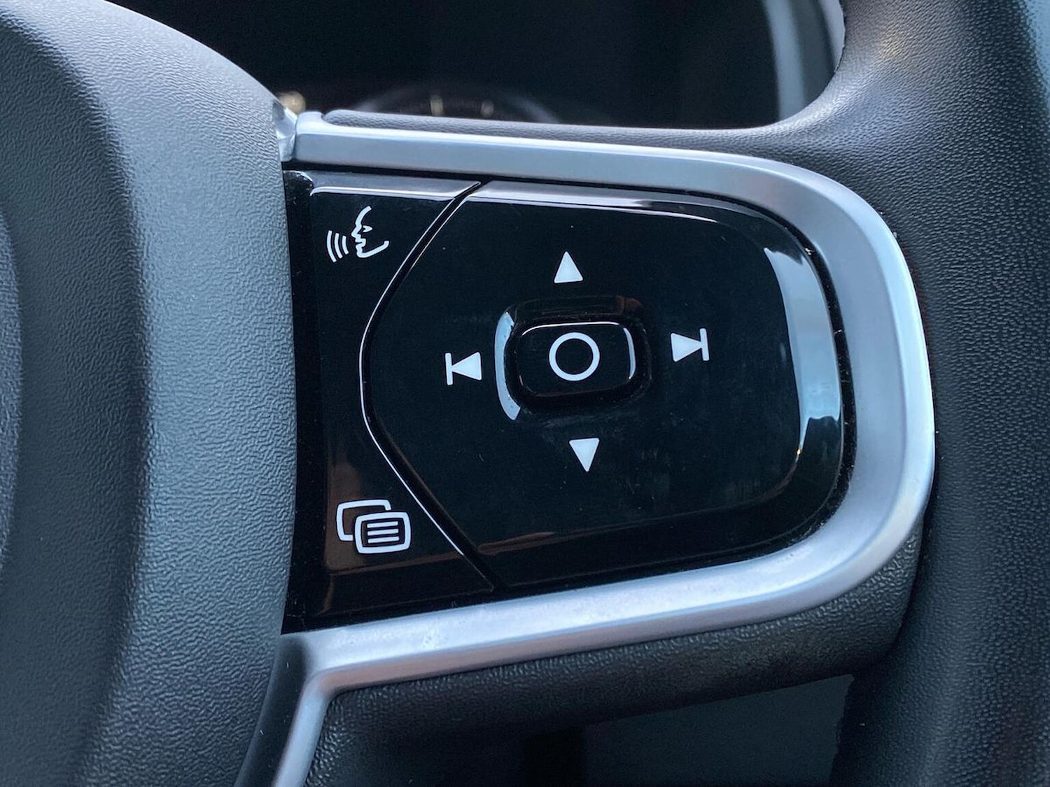 Used Volvo XC90 2021 for sale - 76407383: Photo 27