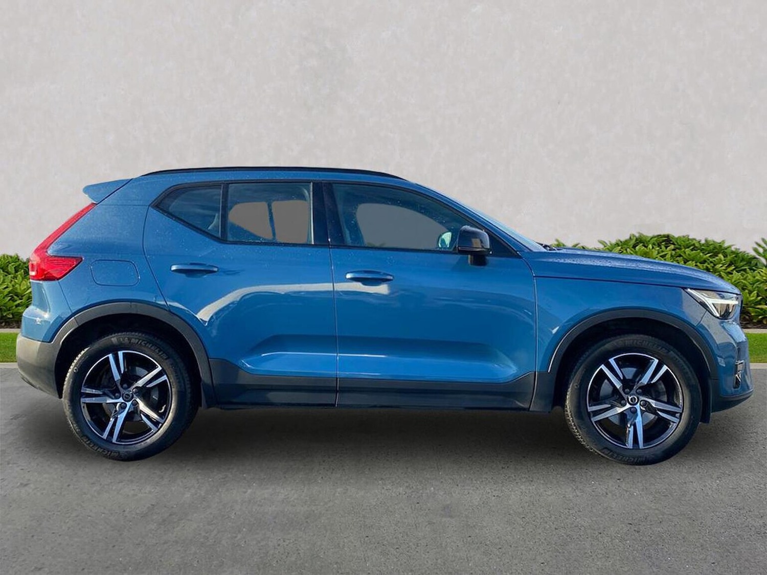 Used Volvo XC40 2022 for sale - 76382638: Photo 4