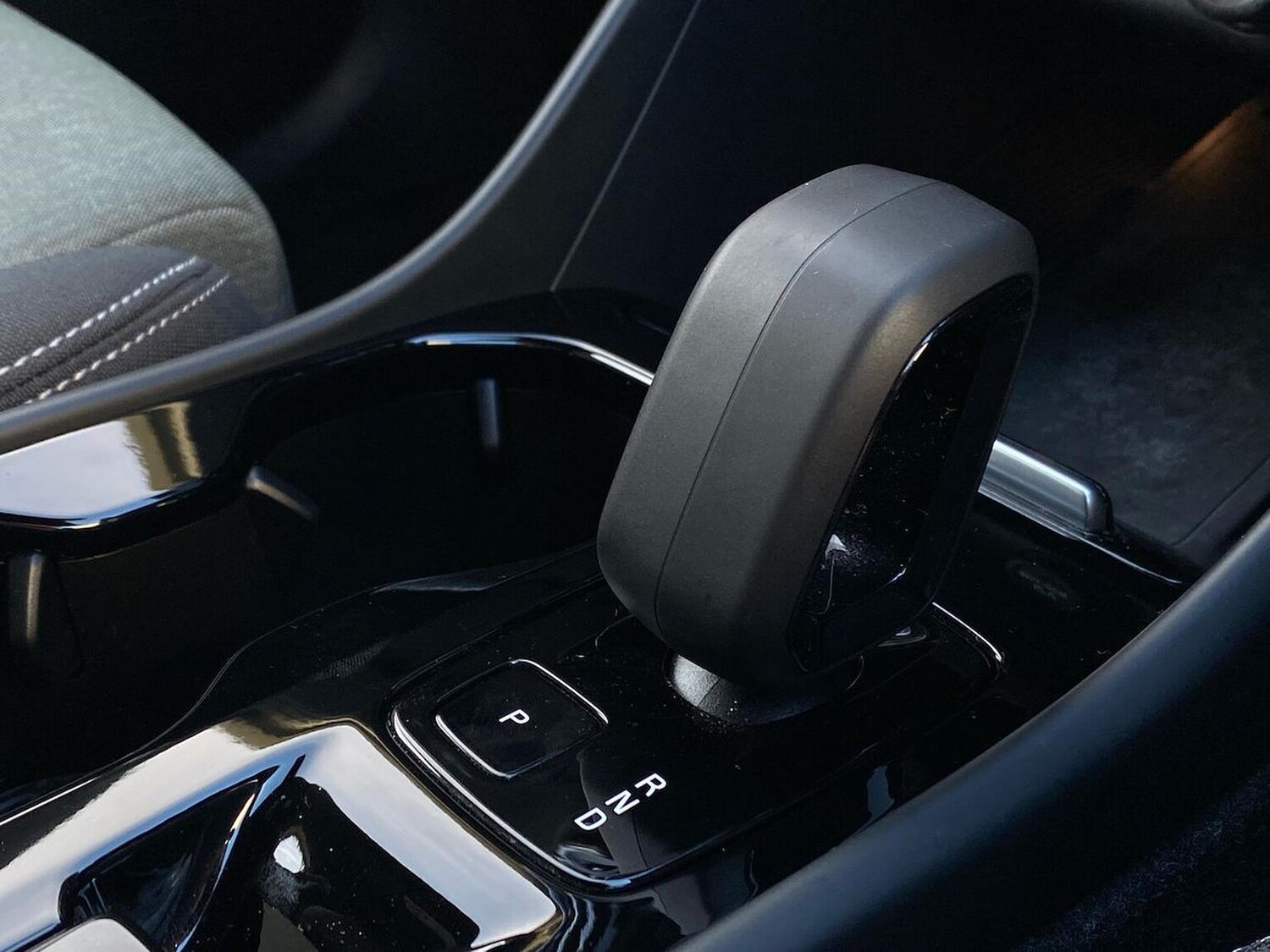 Used Volvo XC40 2022 for sale - 76382638: Photo 40