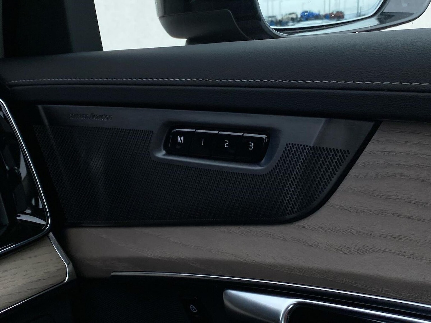 Used Volvo XC90 2026 for sale - 78191288: Photo 39