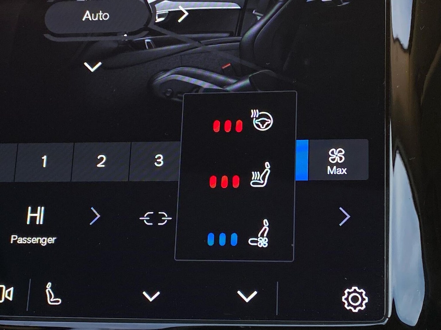 Used Volvo XC90 2024 for sale - 76643589: Photo 2