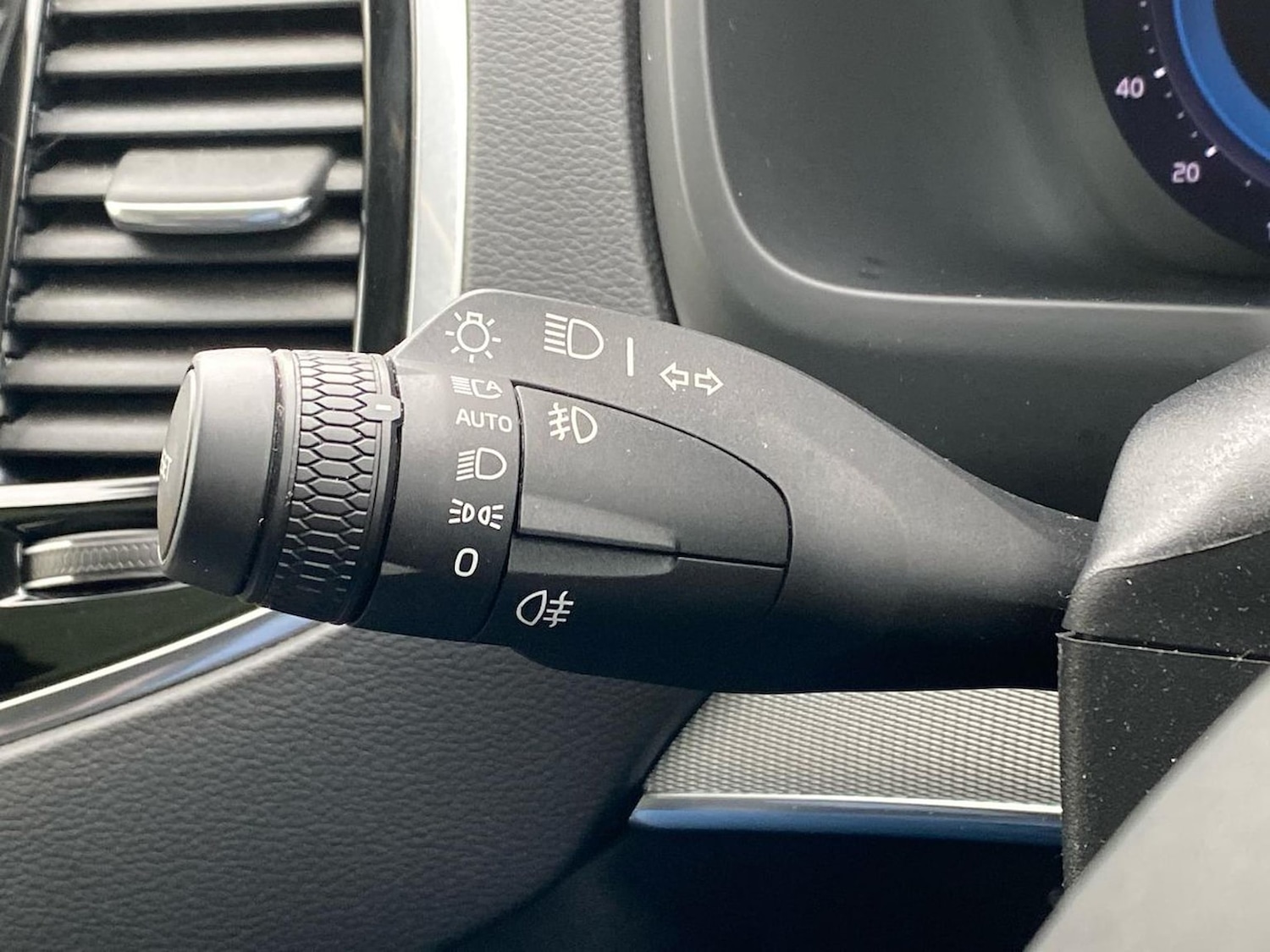 Used Volvo XC90 2022 for sale - 76682558: Photo 30