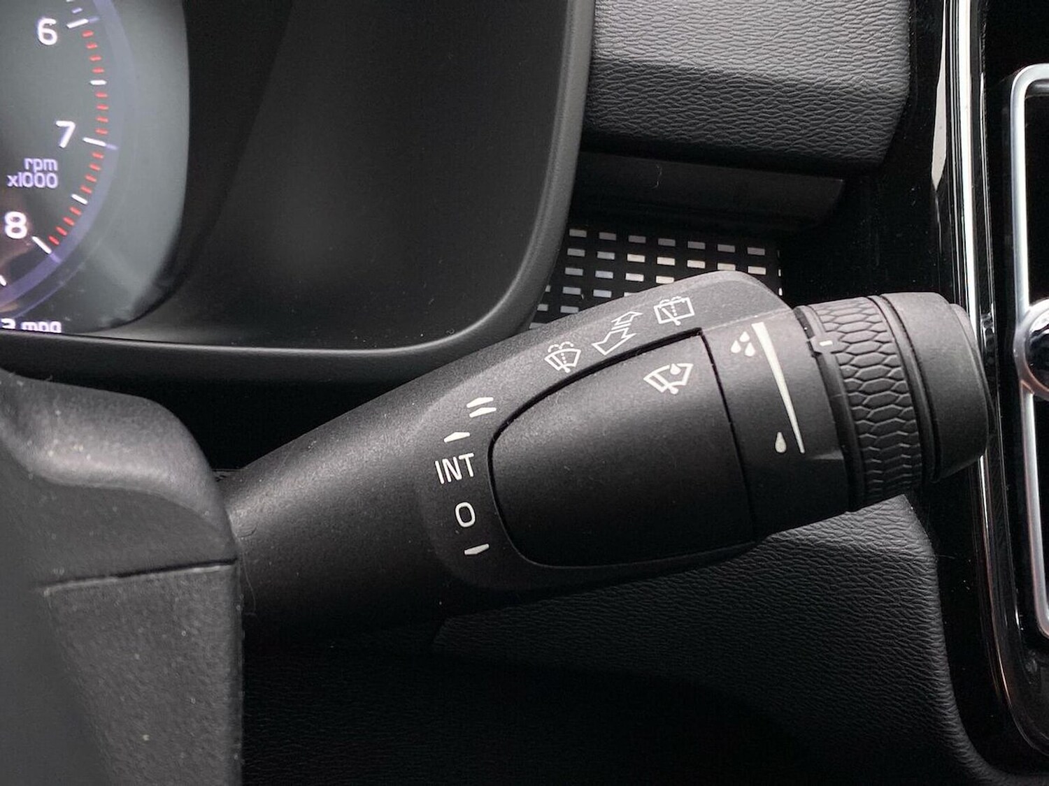 Used Volvo XC40 2021 for sale - 77489329: Photo 27