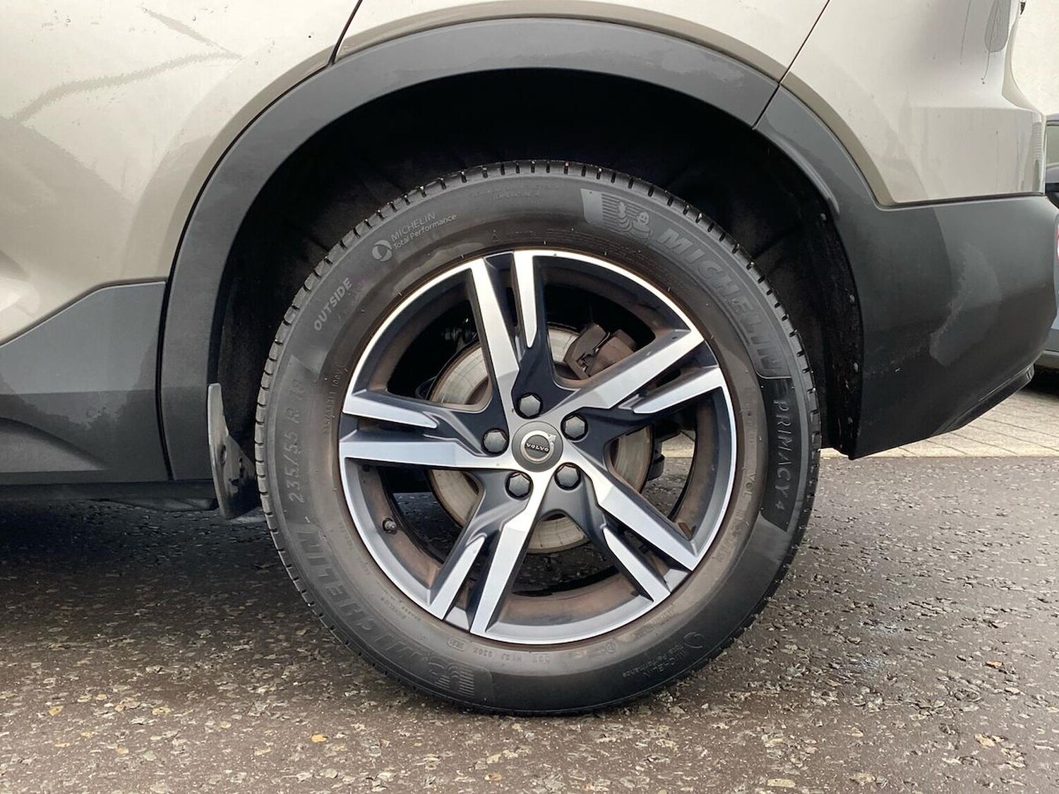 Used Volvo XC40 2021 for sale - 77489329: Photo 6