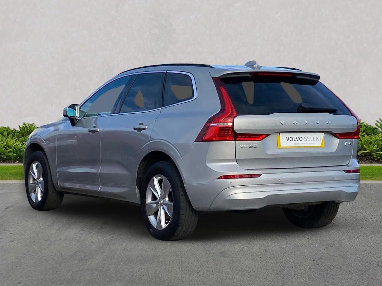 Used Volvo XC60 2022 for sale - 76383389: Photo 3