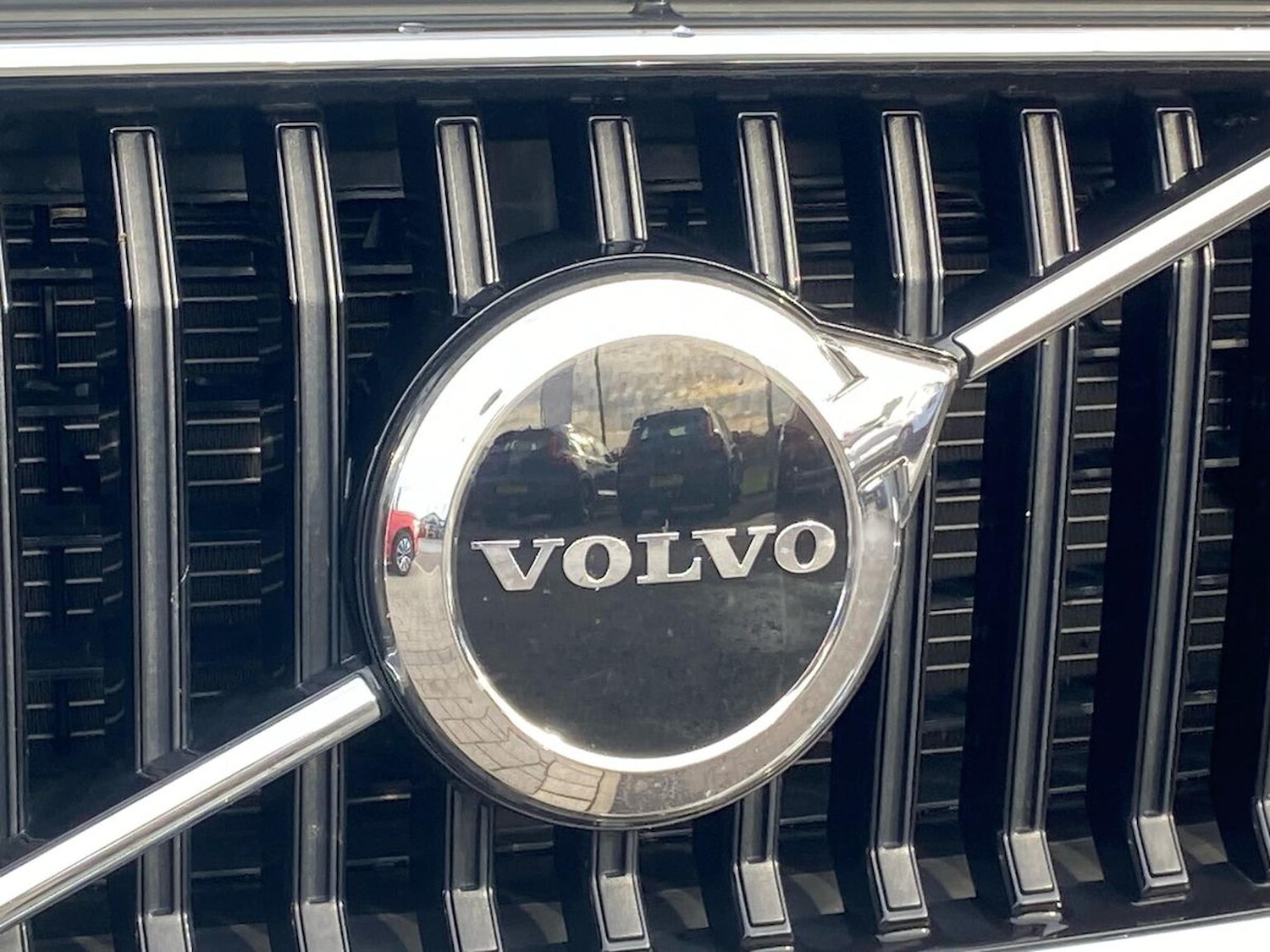 Used Volvo XC60 2022 for sale - 76383389: Photo 33