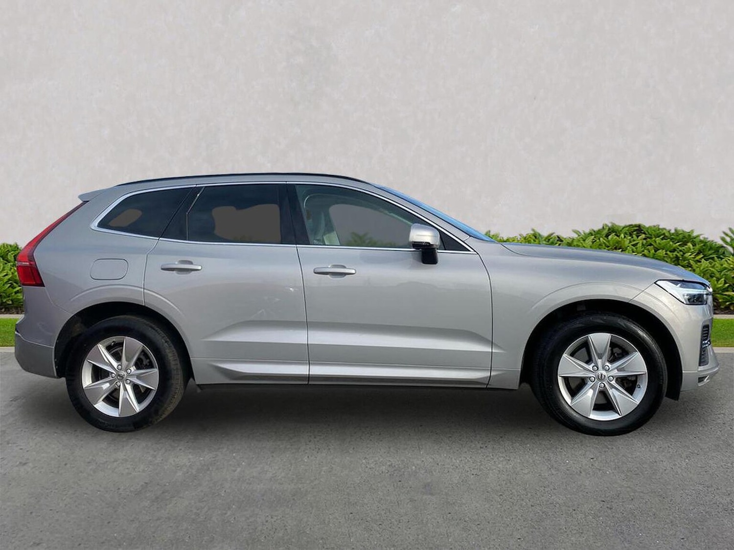 Used Volvo XC60 2022 for sale - 76383389: Photo 4