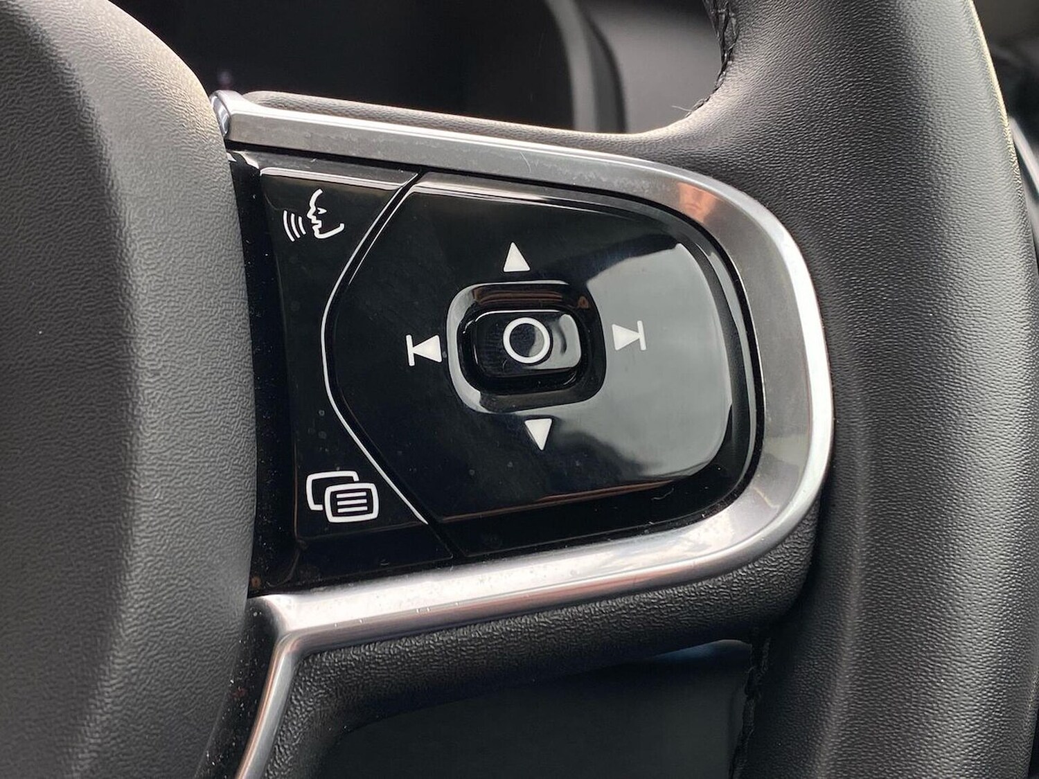 Used Volvo XC90 2022 for sale - 76643623: Photo 27