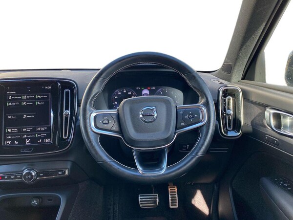 Used Volvo XC40 2020 for sale - 76305432: Photo 10