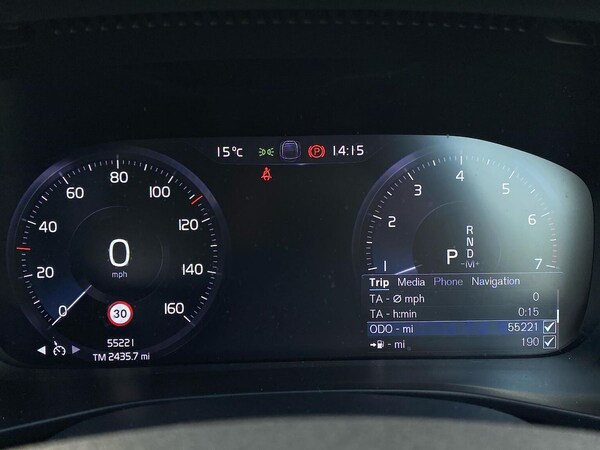Used Volvo XC40 2020 for sale - 76305432: Photo 11