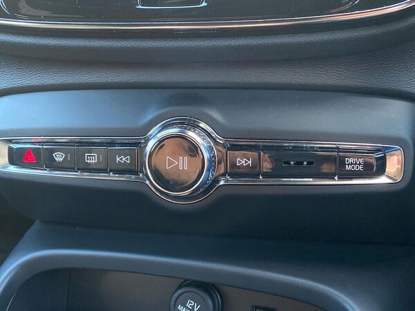 Used Volvo XC40 2020 for sale - 76305432: Photo 13