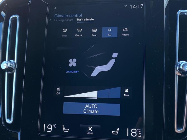 Used Volvo XC40 2020 for sale - 76305432: Photo 26