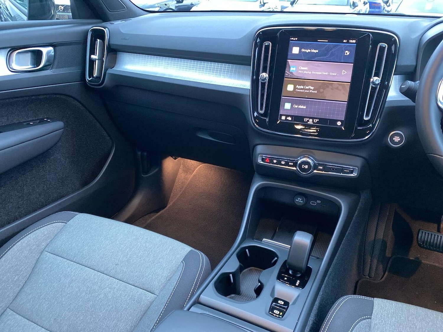 Used Volvo XC40 2023 for sale - 76510781: Photo 14