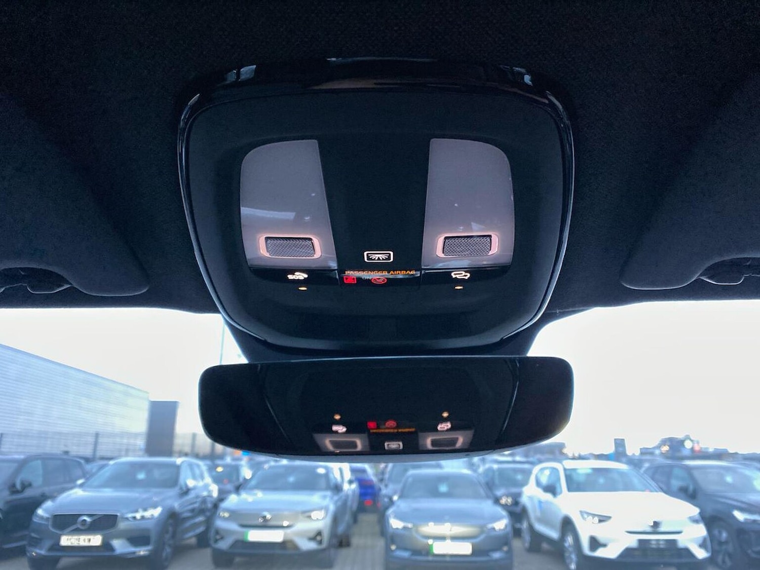 Used Volvo XC40 2023 for sale - 76510781: Photo 15