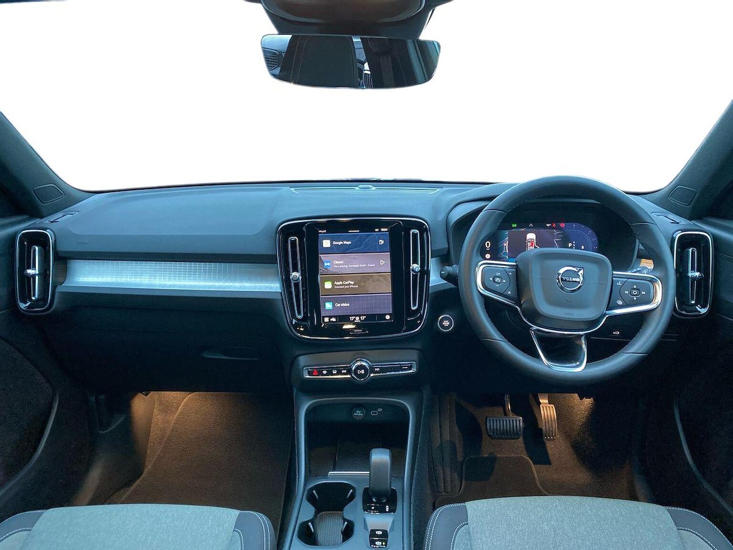 Used Volvo XC40 2023 for sale - 76510781: Photo 9