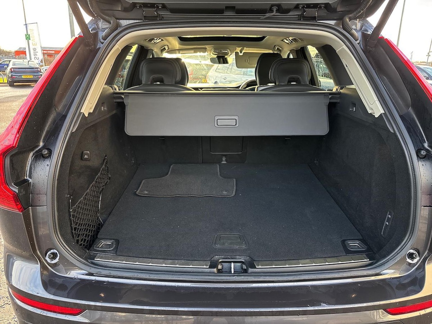 Used Volvo XC60 2022 for sale - 77572939: Photo 17