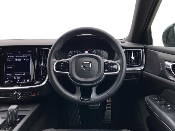 Used Volvo V60 2021 for sale - 76299442: Photo 10