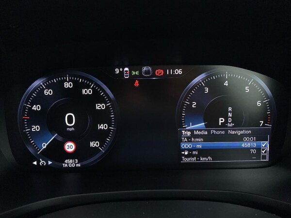 Used Volvo V60 2021 for sale - 76299442: Photo 11