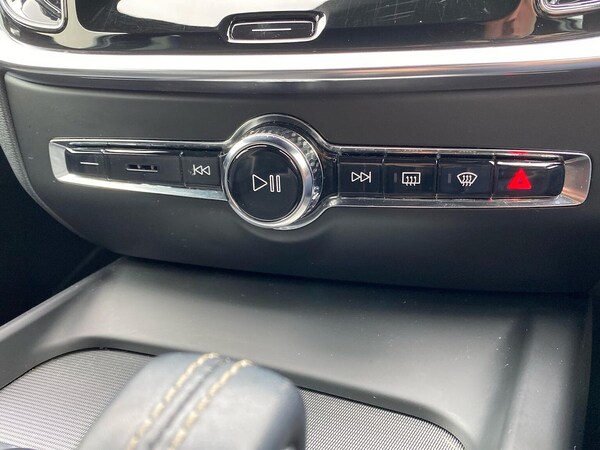 Used Volvo V60 2021 for sale - 76299442: Photo 13