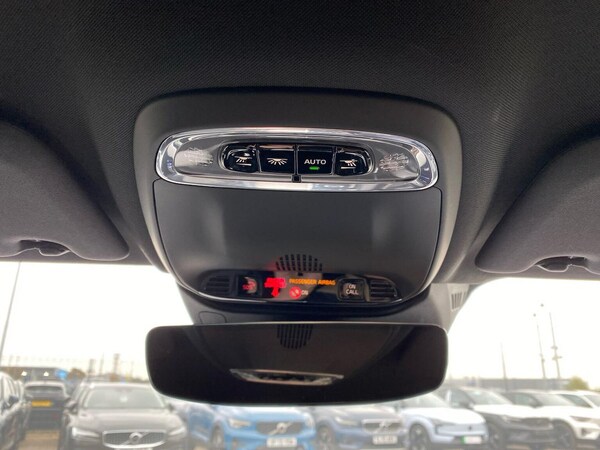 Used Volvo V60 2021 for sale - 76299442: Photo 15