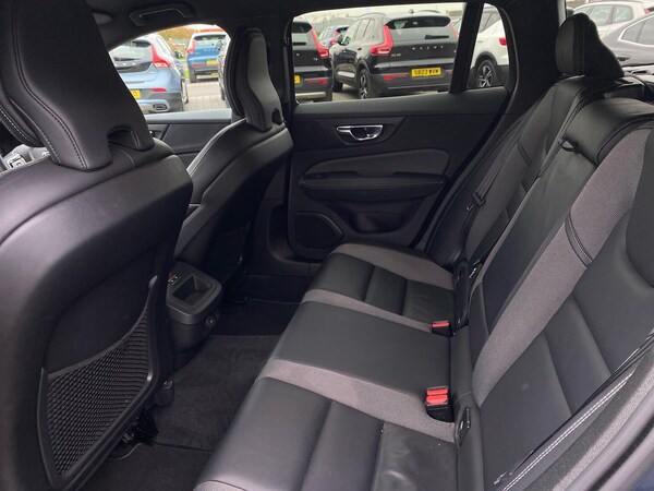 Used Volvo V60 2021 for sale - 76299442: Photo 17