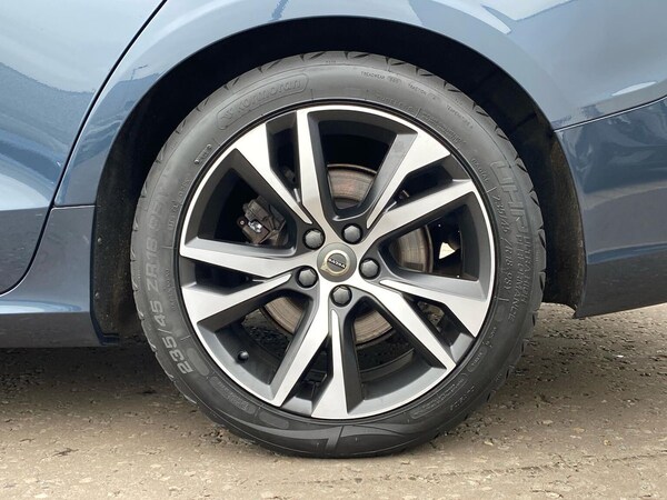 Used Volvo V60 2021 for sale - 76299442: Photo 7