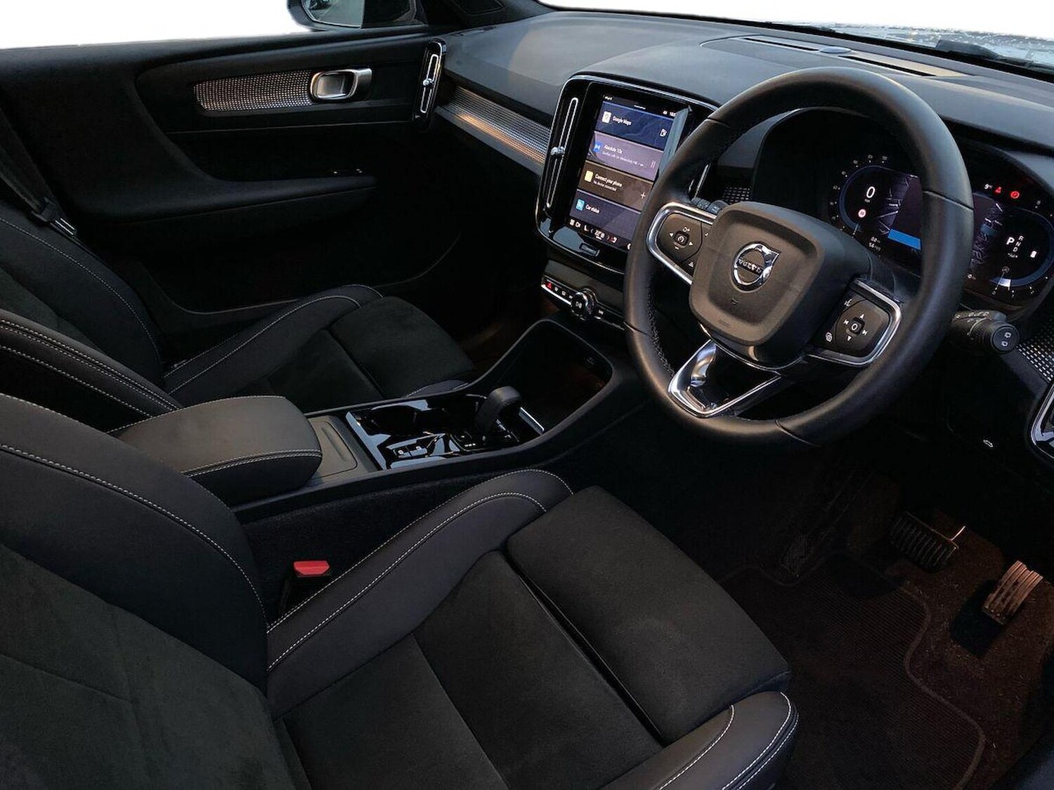 Used Volvo XC40 2022 for sale - 76387182: Photo 16