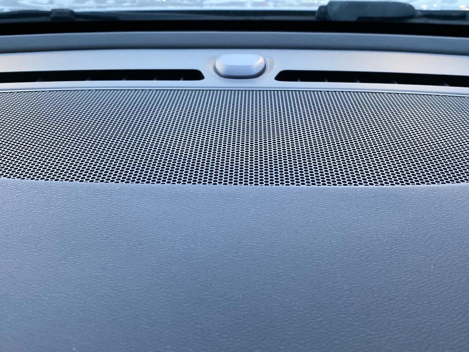 Used Volvo XC40 2022 for sale - 76387182: Photo 32