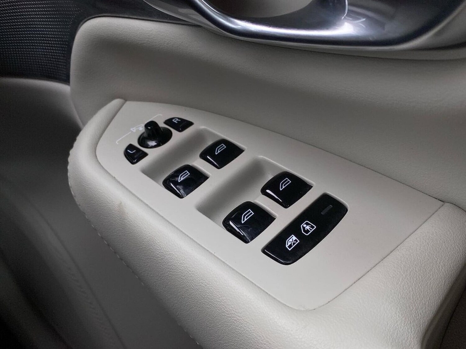 Used Volvo XC90 2023 for sale - 78191078: Photo 23