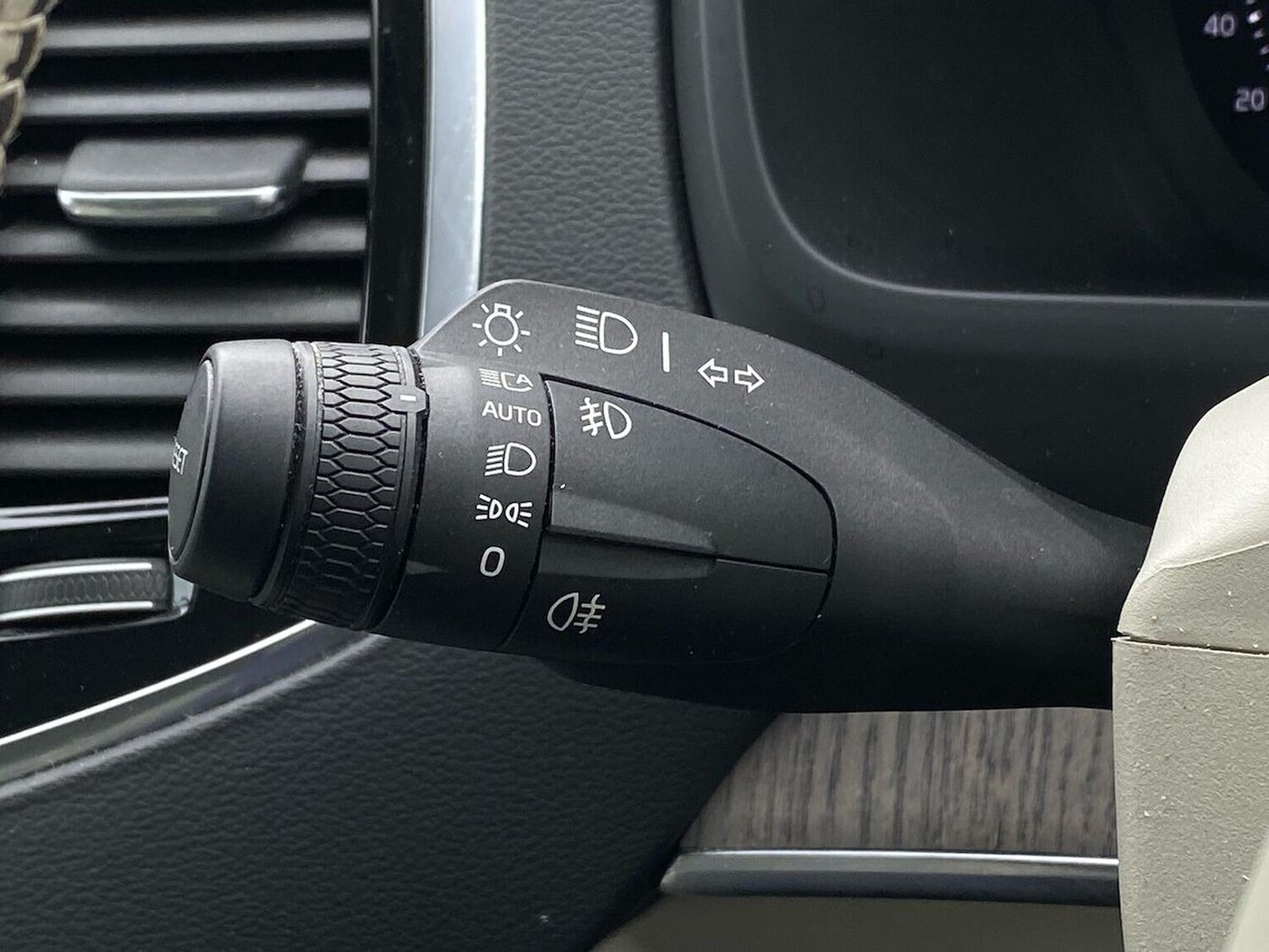 Used Volvo XC90 2023 for sale - 78191078: Photo 31