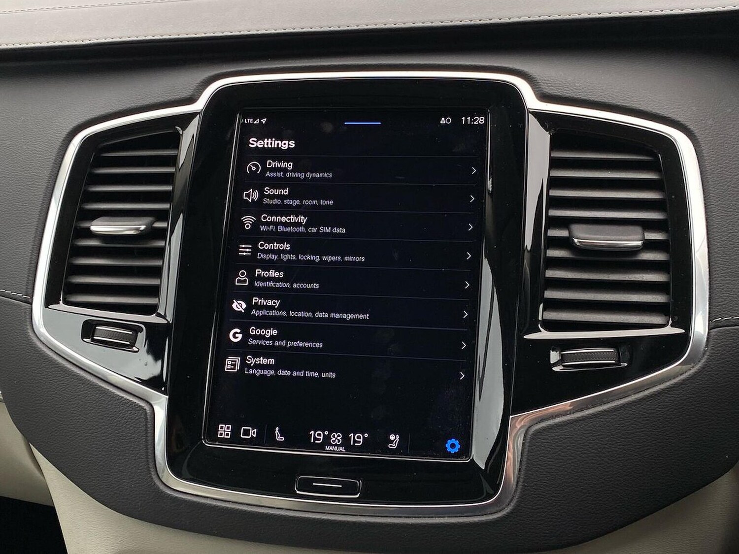 Used Volvo XC90 2023 for sale - 78191078: Photo 42